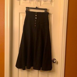 Red House High Waist Black Wool MIDI Skirt. Size Small
